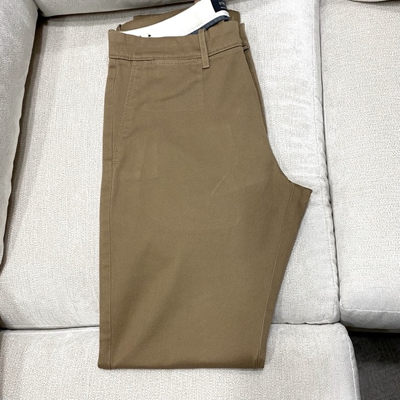 Men’s Jcrew NWOT 29/32 dark khaki pants - Picture 2 of 6